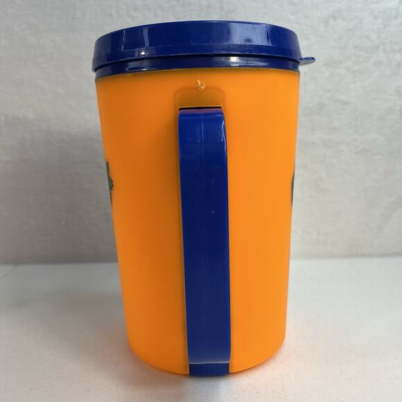 Vtg Aladdin Kel-Welco Big 1993 Mug Tool Adventurer Dude Guy Surfing Orange W Lid - Picture 5 of 11